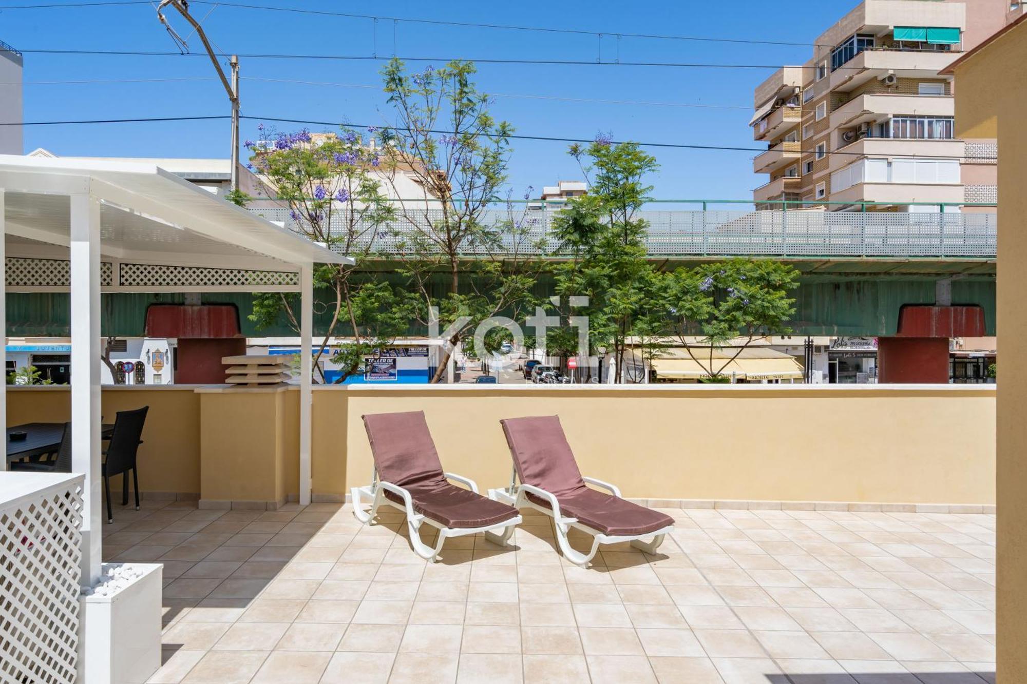 Koti Rentals - Casita Rosario Pino Rooftop Y Bbq 푸엔히롤라 외부 사진